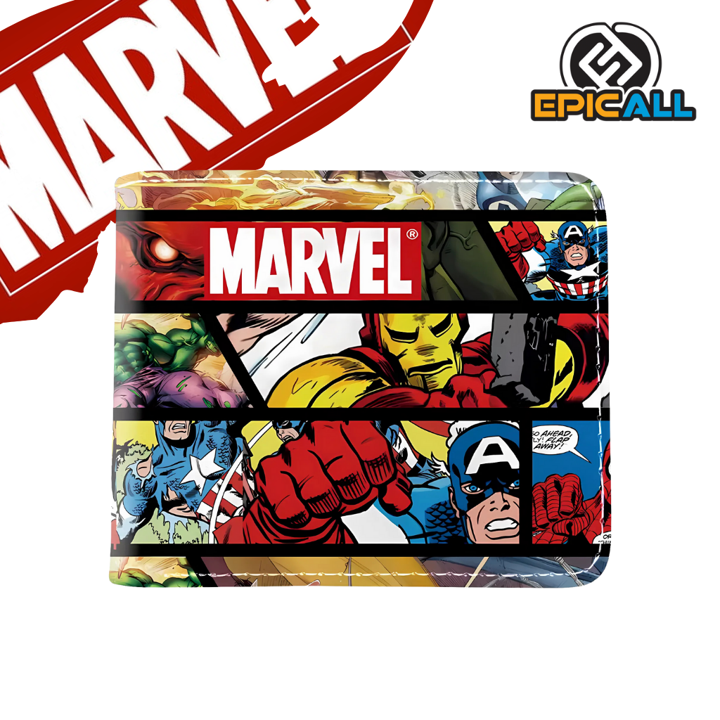 Una billetera de color rojo y amarillo con un diseño de cómic de Marvel. La billetera muestra imágenes de los personajes más icónicos como Iron Man, Hulk y Capitán América.