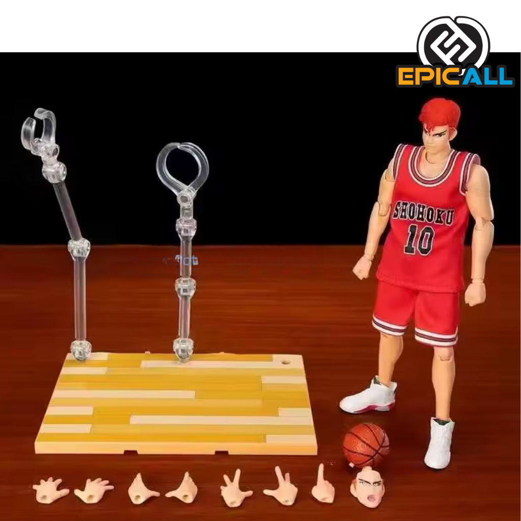 Una figura de acción de Hanamichi Sakuragi, el protagonista del manga y anime Slam Dunk. La figura representa a Sakuragi en una pose de juego, con los brazos extendidos y una expresión determinada. Lleva un uniforme de baloncesto rojo y blanco y tiene el pelo rojo. La figura está colocada sobre una base que simula una cancha de baloncesto.