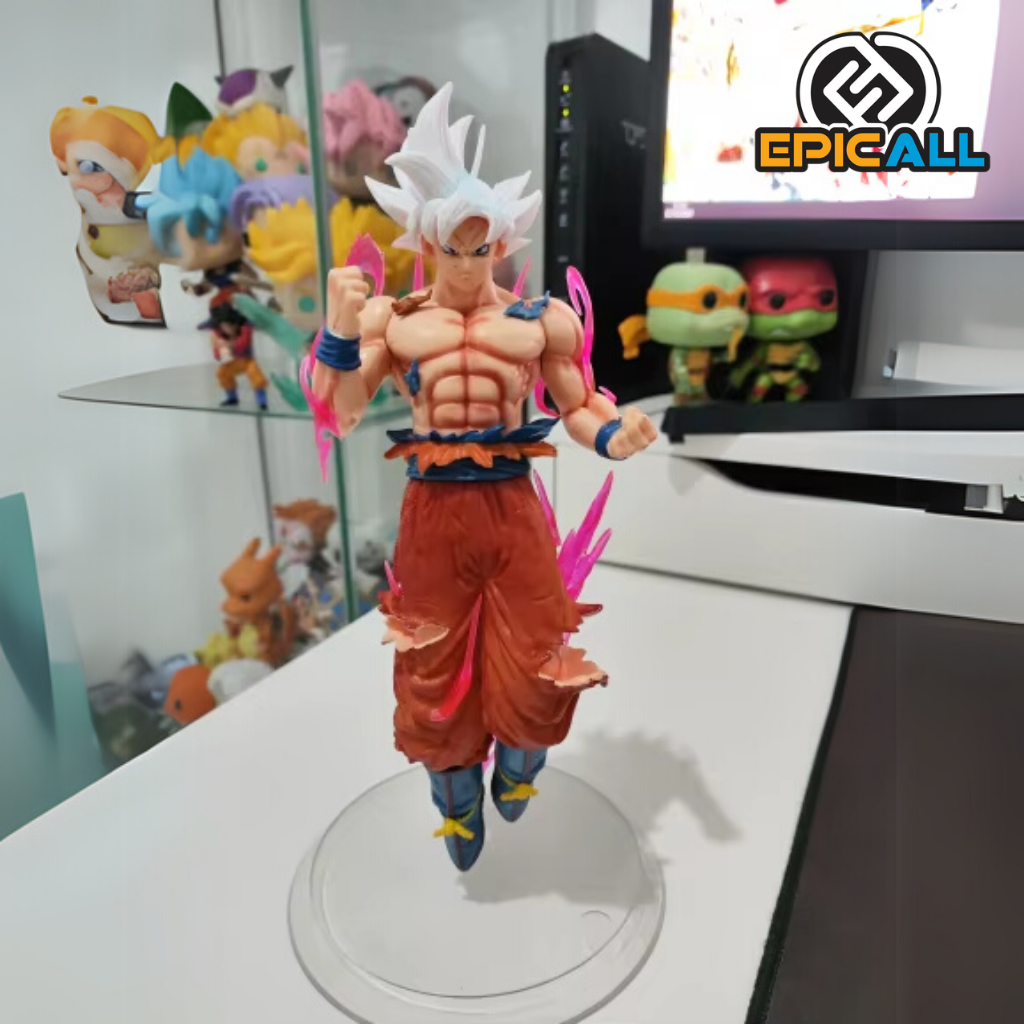 Foto real de la figura decorando una mesa