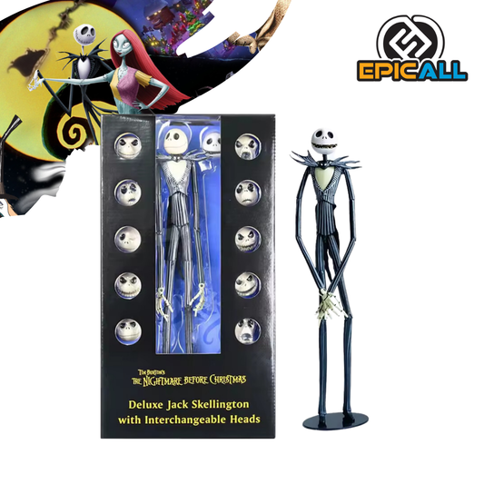Una figura de acción articulada de Jack Skellington, el protagonista de la película de animación La Pesadilla Antes de Navidad. La figura representa a Jack Skellington en una pose dinámica, con varios puntos de articulación que permiten diferentes poses. Tiene un aspecto esquelético y viste un traje rayado negro y blanco. La figura incluye múltiples cabezas intercambiables con diferentes expresiones.