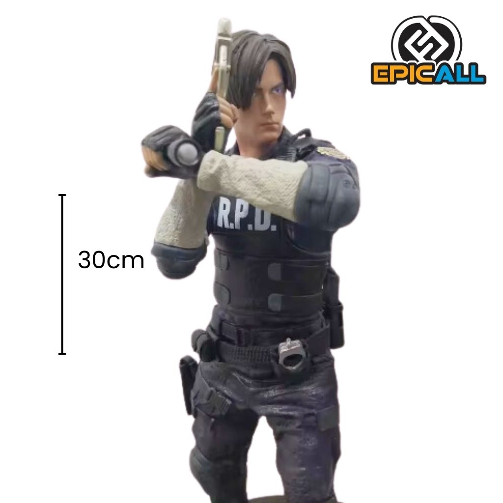 Medidas de la estatua de Leon Kennedy, 30cm.
