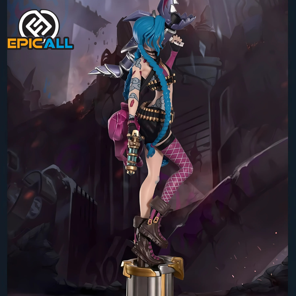 Foto lateral de la figura donde se aprecia su pistola