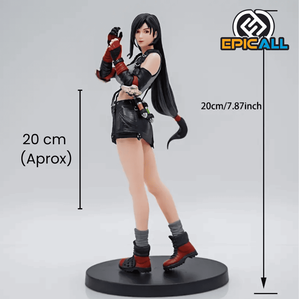 Una figura de acción de Tifa Lockhart, un personaje del videojuego Final Fantasy VII. Tifa está representada con su cabello negro, un vestido azul y guantes. Está en una pose de combate, con un puño levantado. La figura está colocada sobre una base que representa un entorno urbano.
