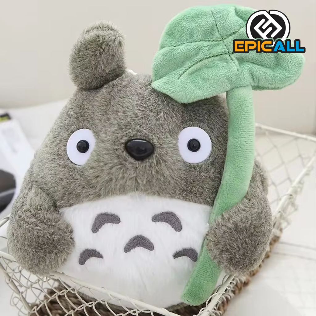 Peluche Totoro 20 cm: ¡La magia de Studio Ghibli en tus manos!