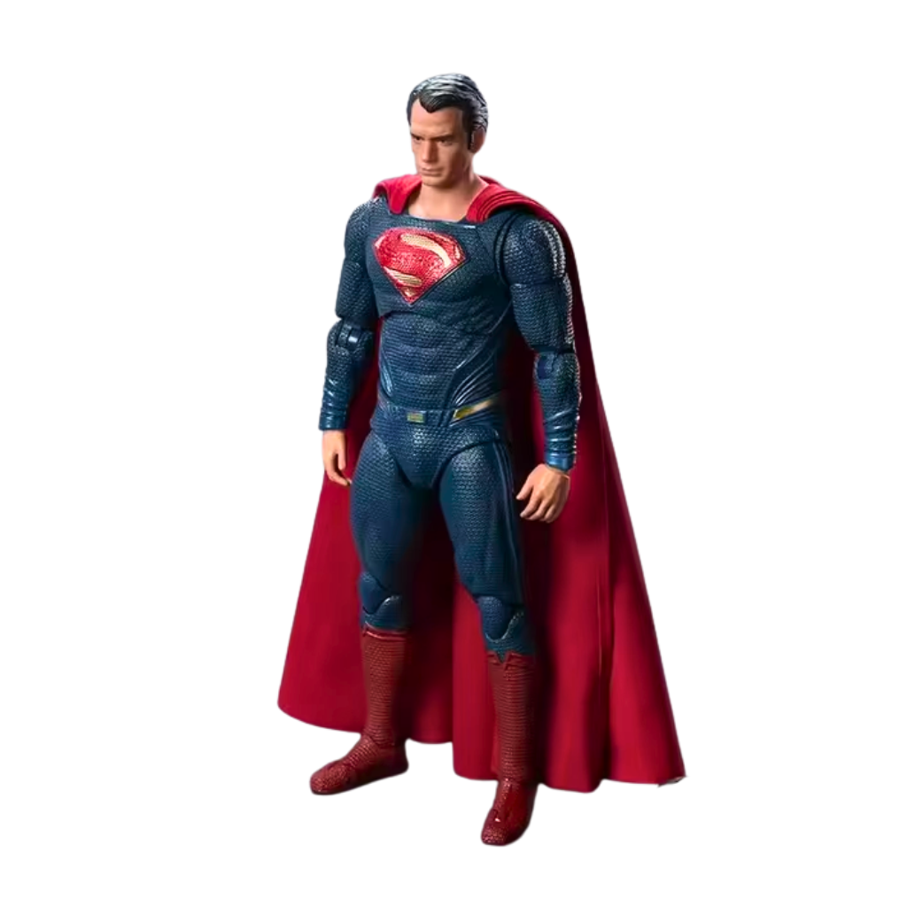 Figura articulada de Superman inspirada en Henry Cavill, mostrando su traje azul texturizado con el emblema clásico y una capa roja de tela, en pose de exhibición.