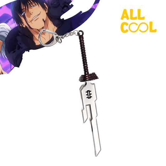 Llavero metálico con forma de espada, inspirada en la espada de Toji Fushiguro, personaje del anime Jujutsu Kaisen. La espada tiene un diseño detallado con colores negros y plateados.