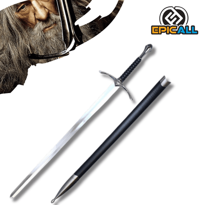 Réplica de la espada Glamdring de Gandalf de El Señor de los Anillos, con hoja de acero brillante, guarda y pomo plateados, empuñadura texturizada negra y su respectiva vaina negra.