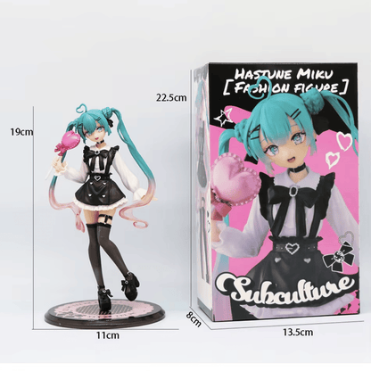 Foto con medidas de la figura de Hatsune Miku y su caja.