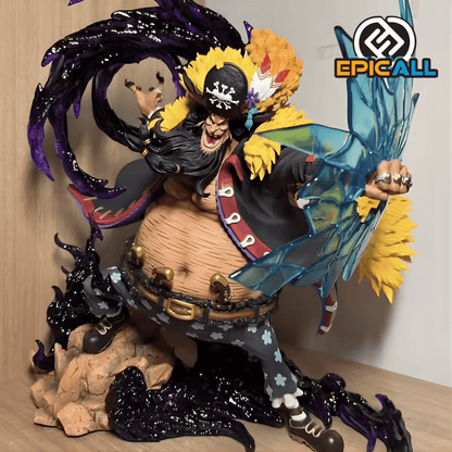 Figura Estatua Marshall D. Teach Barba Negra - One Piece