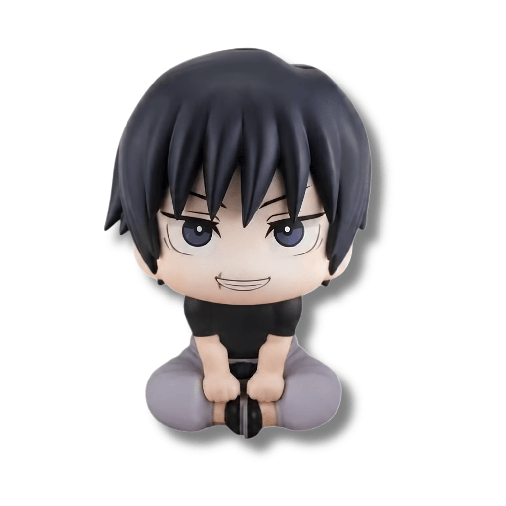 Figura coleccionable en pose Lookup de 12 cm de altura de Toji Fushiguro de Jujutsu Kaisen, sentado con las piernas cruzadas y brazos al frente, luciendo cabello negro, pequeña cicatriz en el labio, sonrisa ladina, polera ajustada negra y pantalones holgados grises.