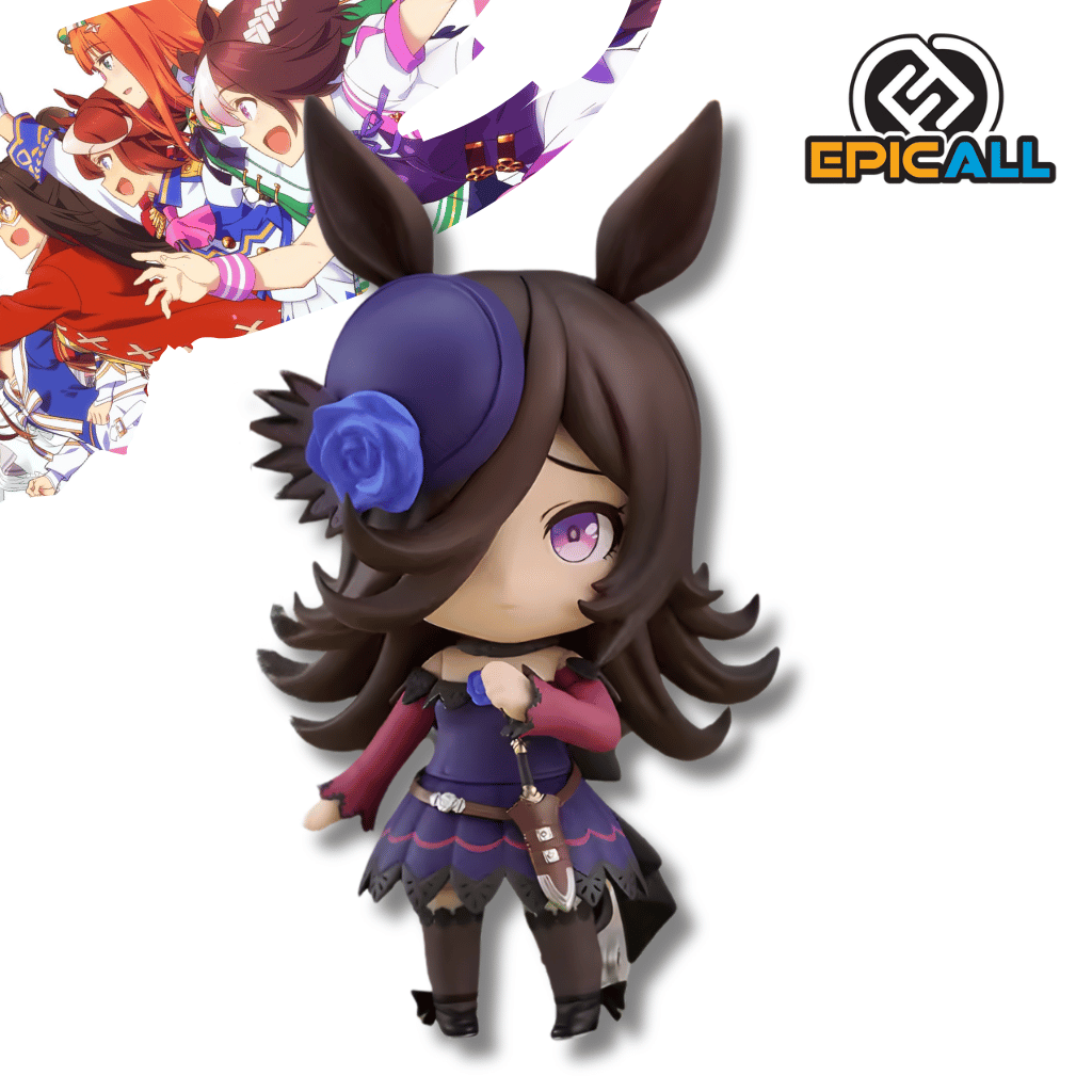 Figura de estilo Nendoroid del personaje Rice Shower de Uma Musume Pretty Derby. Tiene cabello largo castaño oscuro con orejas de caballo sobresaliendo y un pequeño sombrero morado con una rosa azul. Viste un traje morado con detalles rojos y un pequeño puñal en la cintura. Al lado izquierdo se observa su caja original de color blanco y azul con el número de serie 2151.