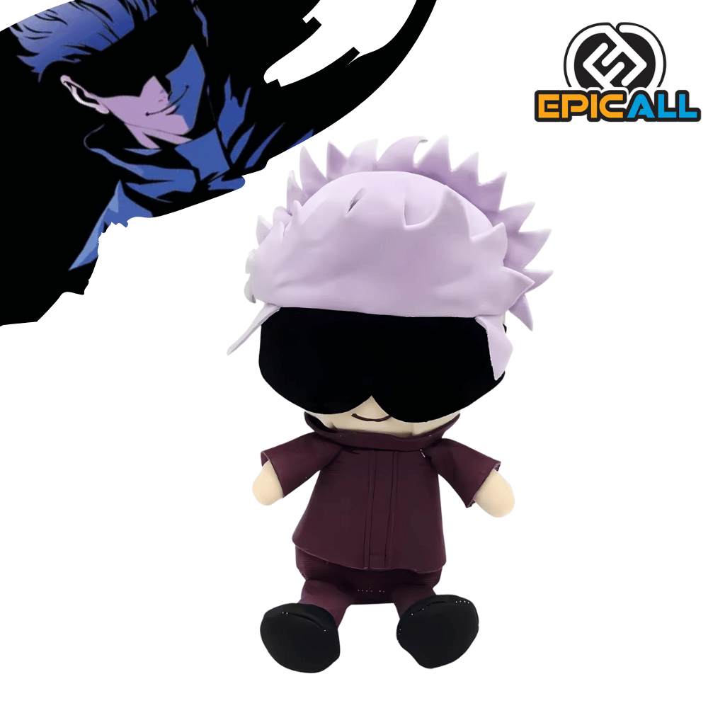 Un peluche de Satoru Gojo, un personaje del anime Jujutsu Kaisen. Gojo está representado con su cabello blanco, venda en los ojos y un uniforme escolar. Está sentado y tiene una expresión relajada. El peluche es de color blanco, negro y morado.