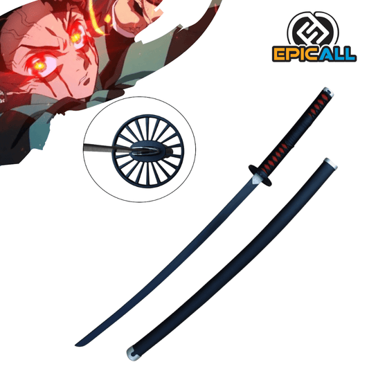 Una réplica de acero sin filo de la katana Nichirin de Tanjiro Kamado de Demon Slayer. La espada tiene una hoja oscura con un filo plateado, una empuñadura negra con detalles rojos y una guarda circular negra con un diseño de radios. También se muestra una vaina negra con detalles plateados en los extremos. En la esquina superior izquierda, se ve una ilustración de Tanjiro con sus ojos rojos intensos.